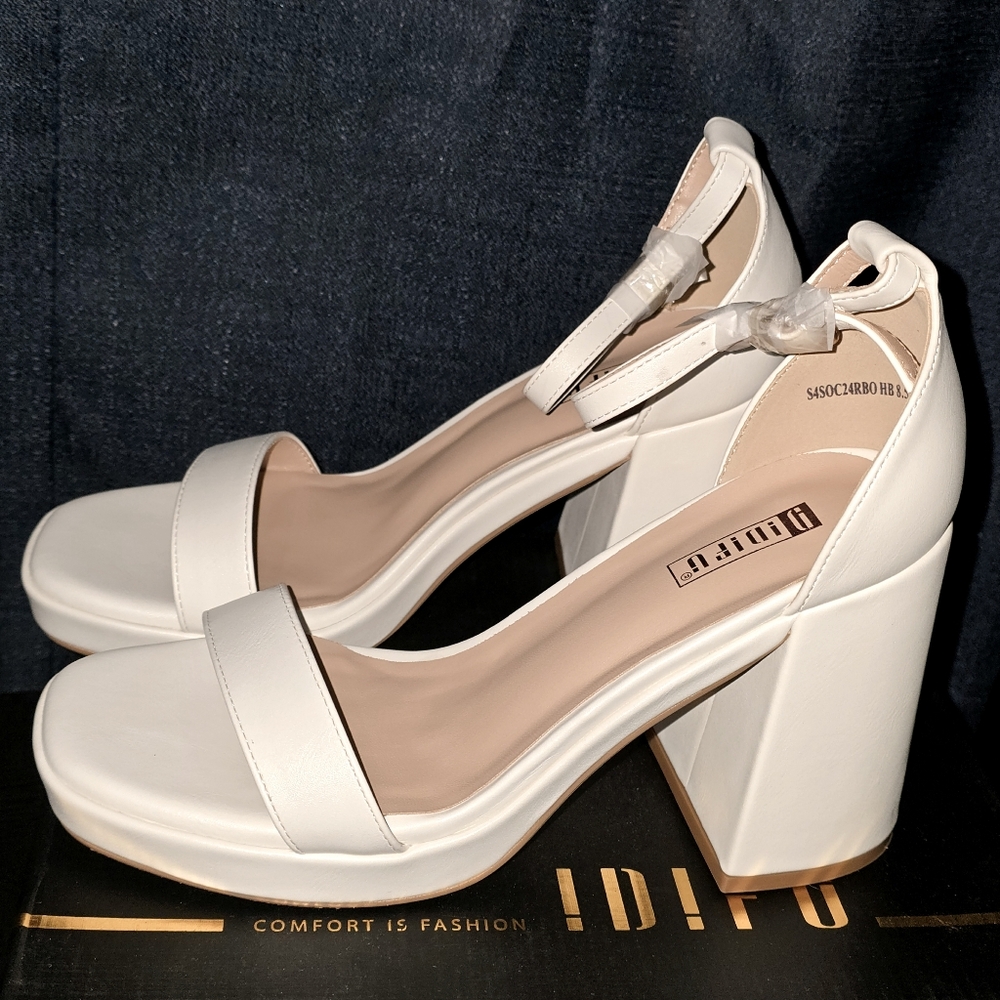 White IDIFU IN3 Chunky Block Heels